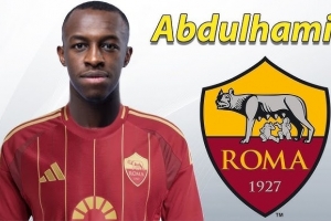 开云在线-沙特国脚经纪人：球员不考虑回沙特联赛，他和罗马签约至2028年