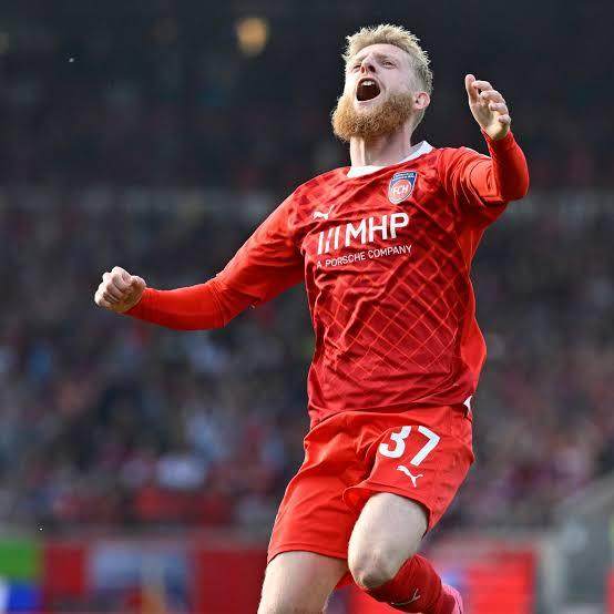 升班马的金左脚 或许是德国队的新秘密武器？